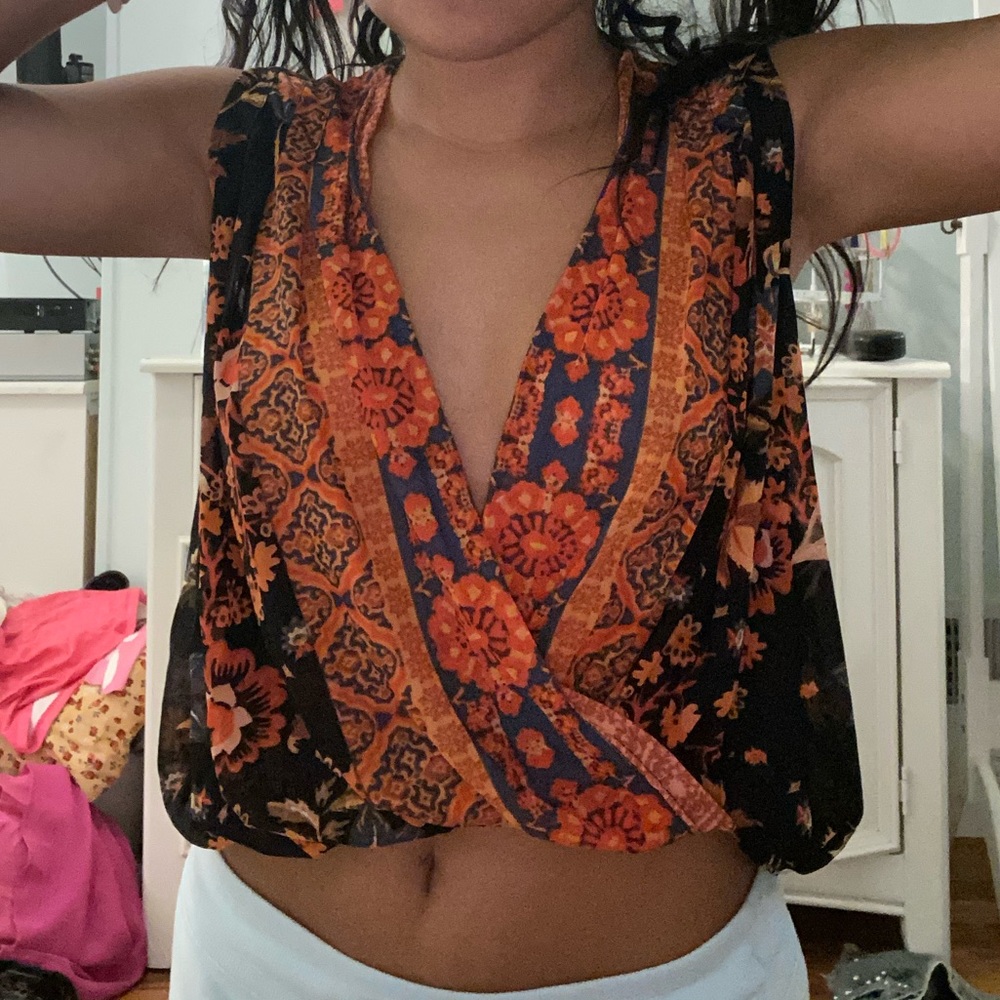 Free people black floral crop top tank